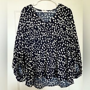 Jodifl Women’s Medium, Blue and White, V-neck, Swing Blouse with Bubble Sleeve